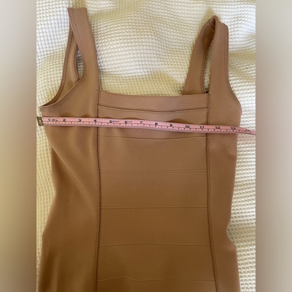 French Connection light tan Mini bondage Dress size 0 NWOT never worn - Picture 5 of 7
